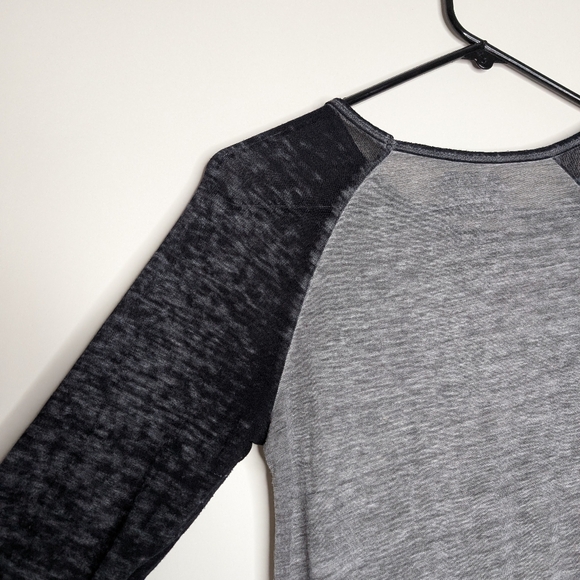 Star Wars Darth Vader Christmas Scarf 3/4 Sleeve Gray Sheer Tee Shirt Size Small - Picture 14 of 16